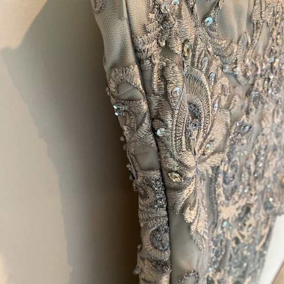 Rina diMontella lace strapless gown, size 8 - Picture 4 of 11